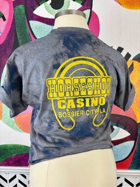 VTG 1990s Horseshoe Casino Bossier City Louisiana Tie-Dye Crop Tee